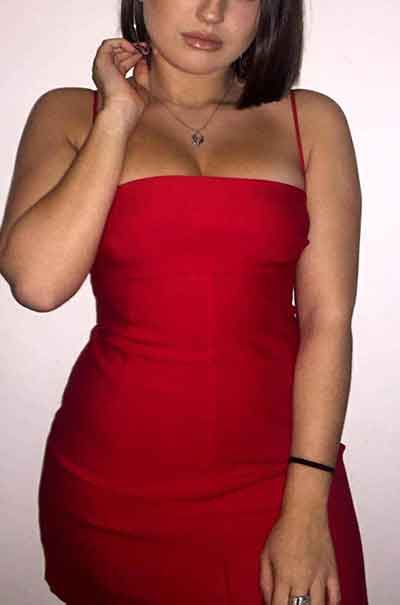 Lara, 23 Jahre